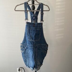 Gap Shortalls — Size L Tall